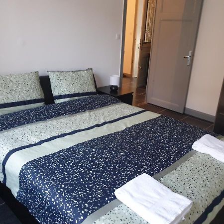 Appartement T2 Courte Duree Coup De Coeur Toute A 5 Minutes แซงต์-เอเตียน ภายนอก รูปภาพ